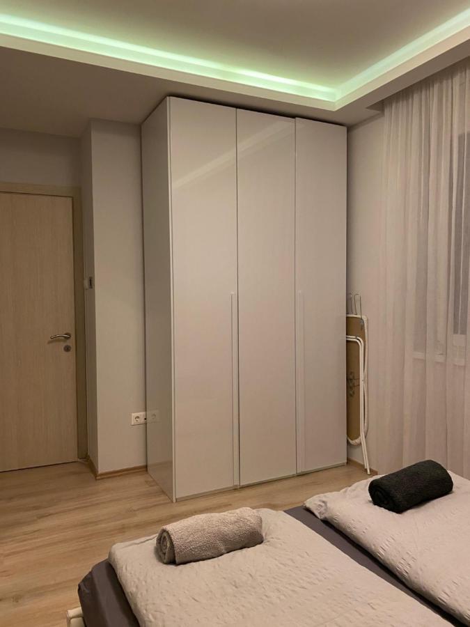 Parizsi Udvar I. Apartment Дебрецен Екстериор снимка