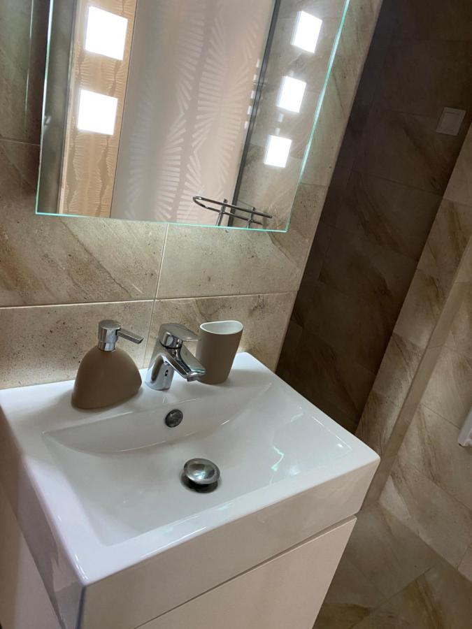 Parizsi Udvar I. Apartment Дебрецен Екстериор снимка